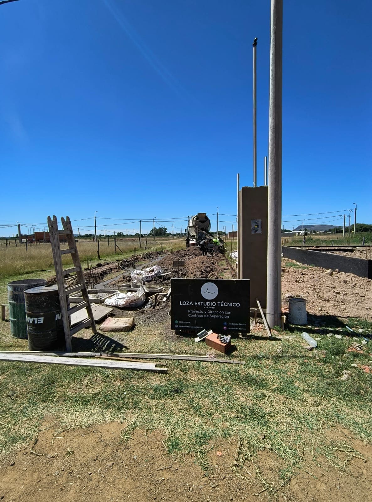 Proyecto de construcción 2 por Maestro Mayor de Obras en Balcarce LOZA Estudio Técnico